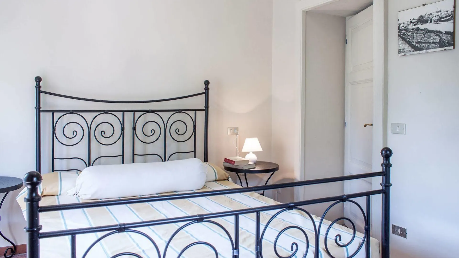 Casa La Viola Blu Bed & Breakfast Cernobbio 3*,  Italy